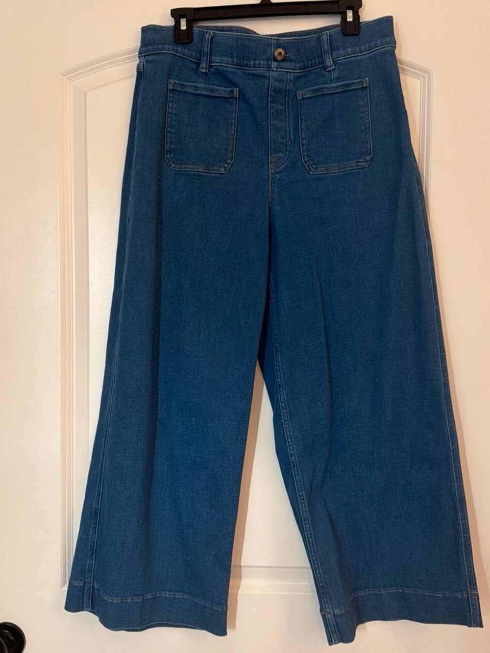 SPANX Wide Leg cropped Women's Jeans in Blue